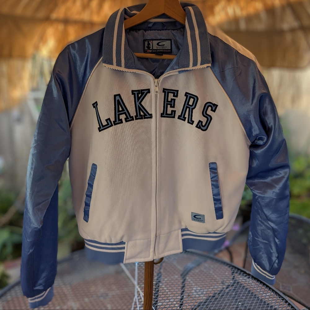 VINTAGE G-III By Carl Banks NBA Los Angeles Lakers Women's Satin Jacket
